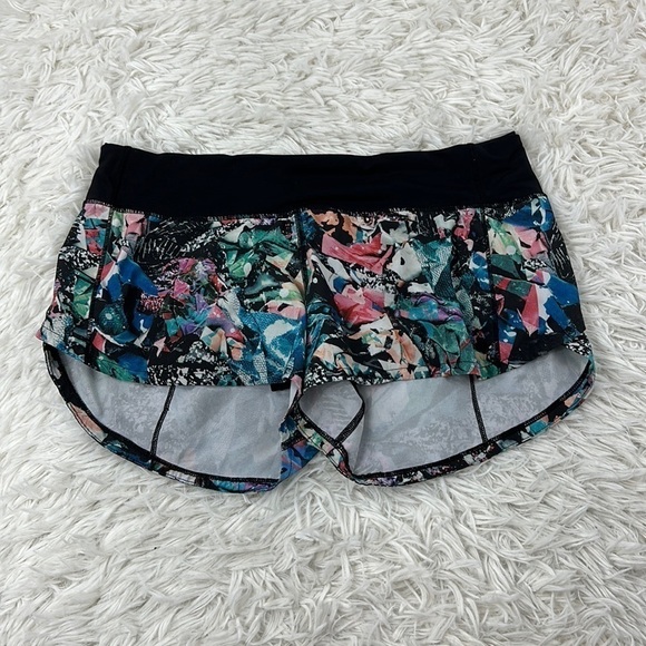 Lululemon Speed Up Short *2.5" Color Crush Multi / Black - Picture 1 of 4